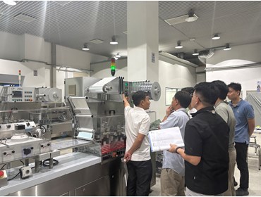 Tiến Tuấn đã hoàn thành kiểm tra FAT cho Máy Ép Vỉ tự động CP-250